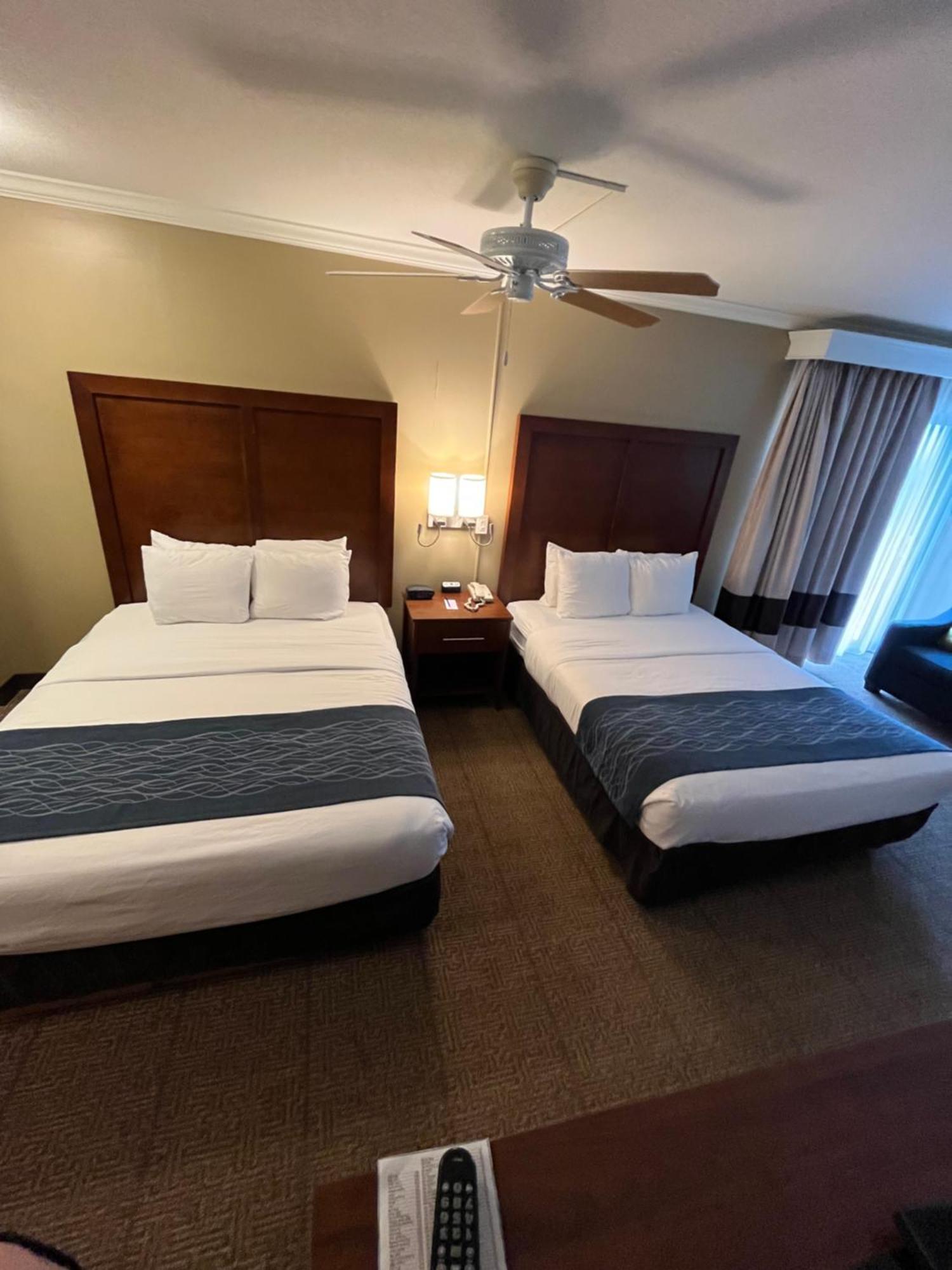 Comfort Inn & Suites Оушън Шорс Екстериор снимка