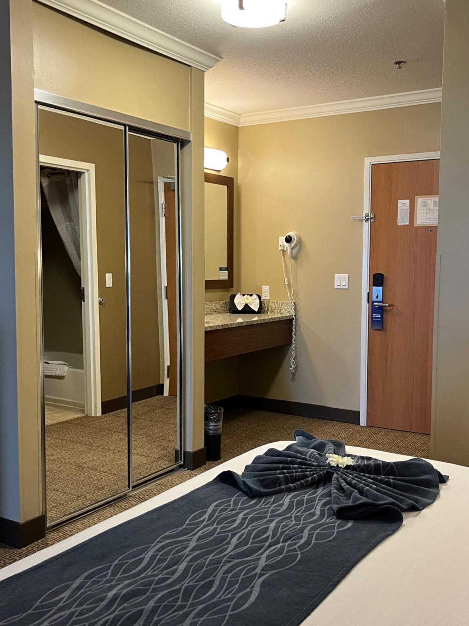 Comfort Inn & Suites Оушън Шорс Екстериор снимка