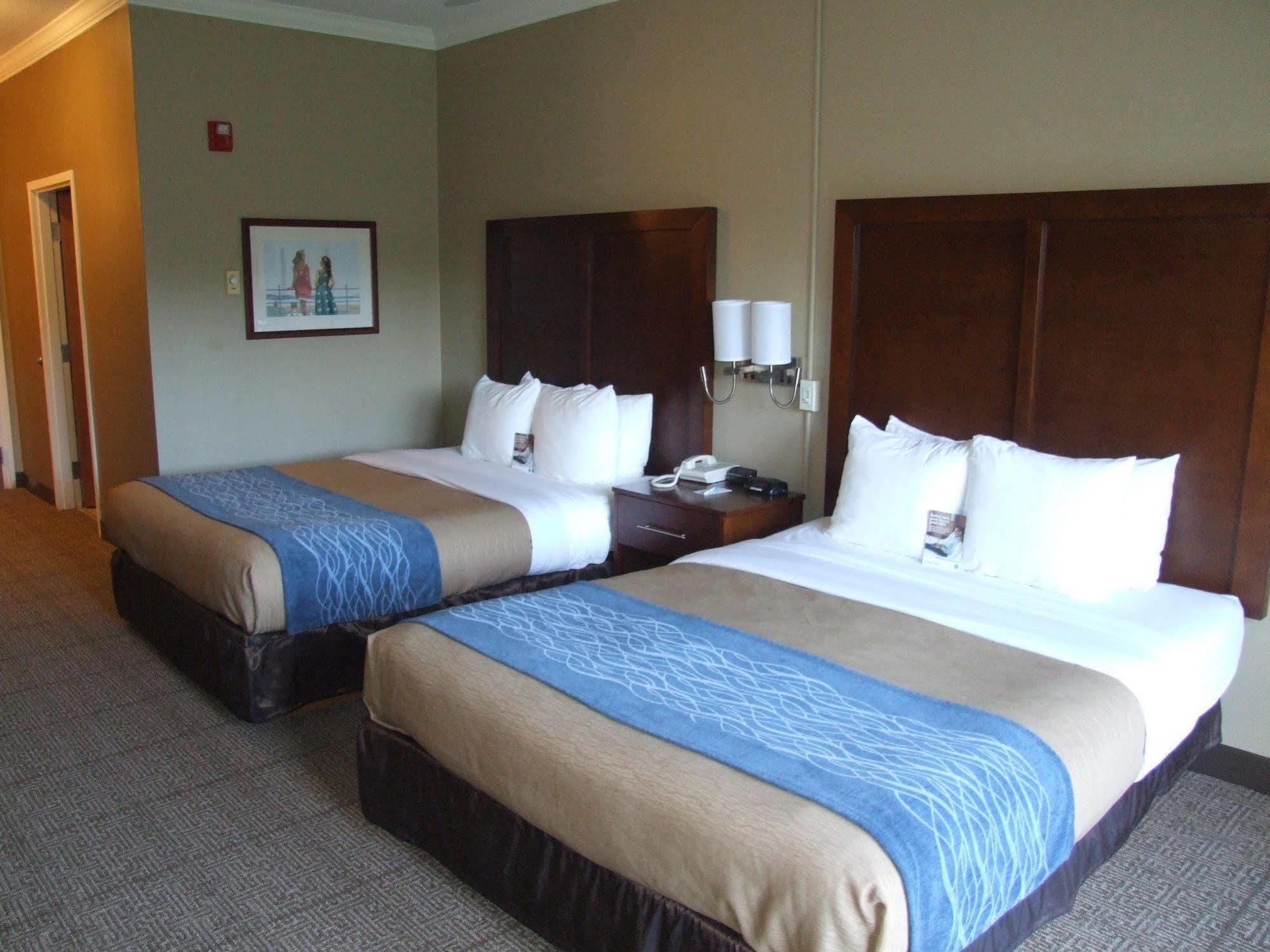Comfort Inn & Suites Оушън Шорс Екстериор снимка
