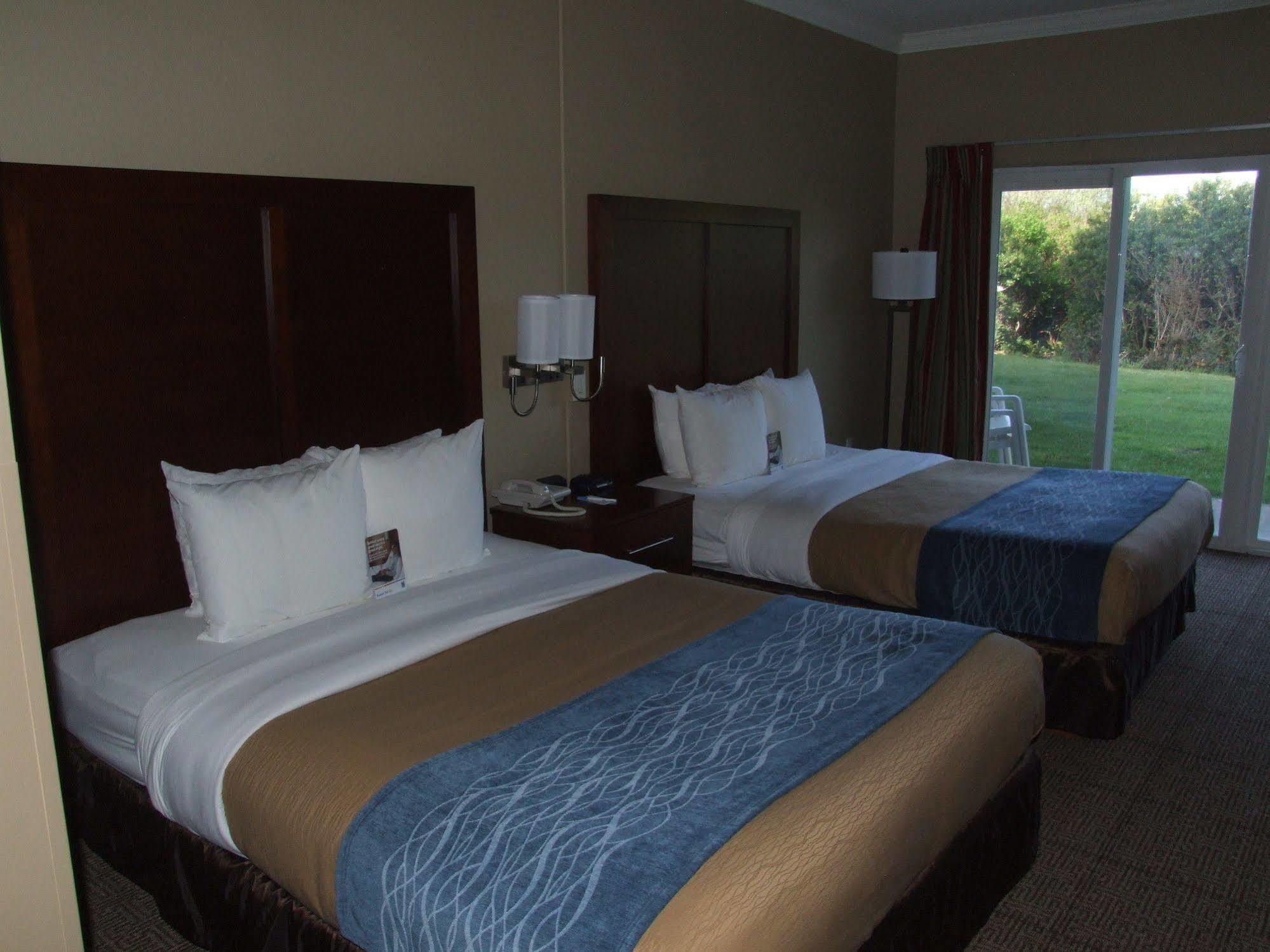Comfort Inn & Suites Оушън Шорс Екстериор снимка