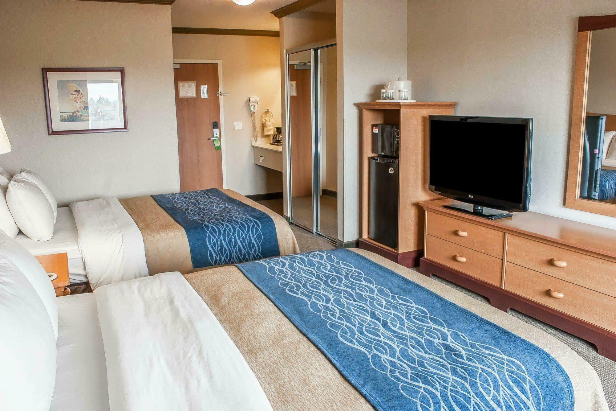 Comfort Inn & Suites Оушън Шорс Екстериор снимка