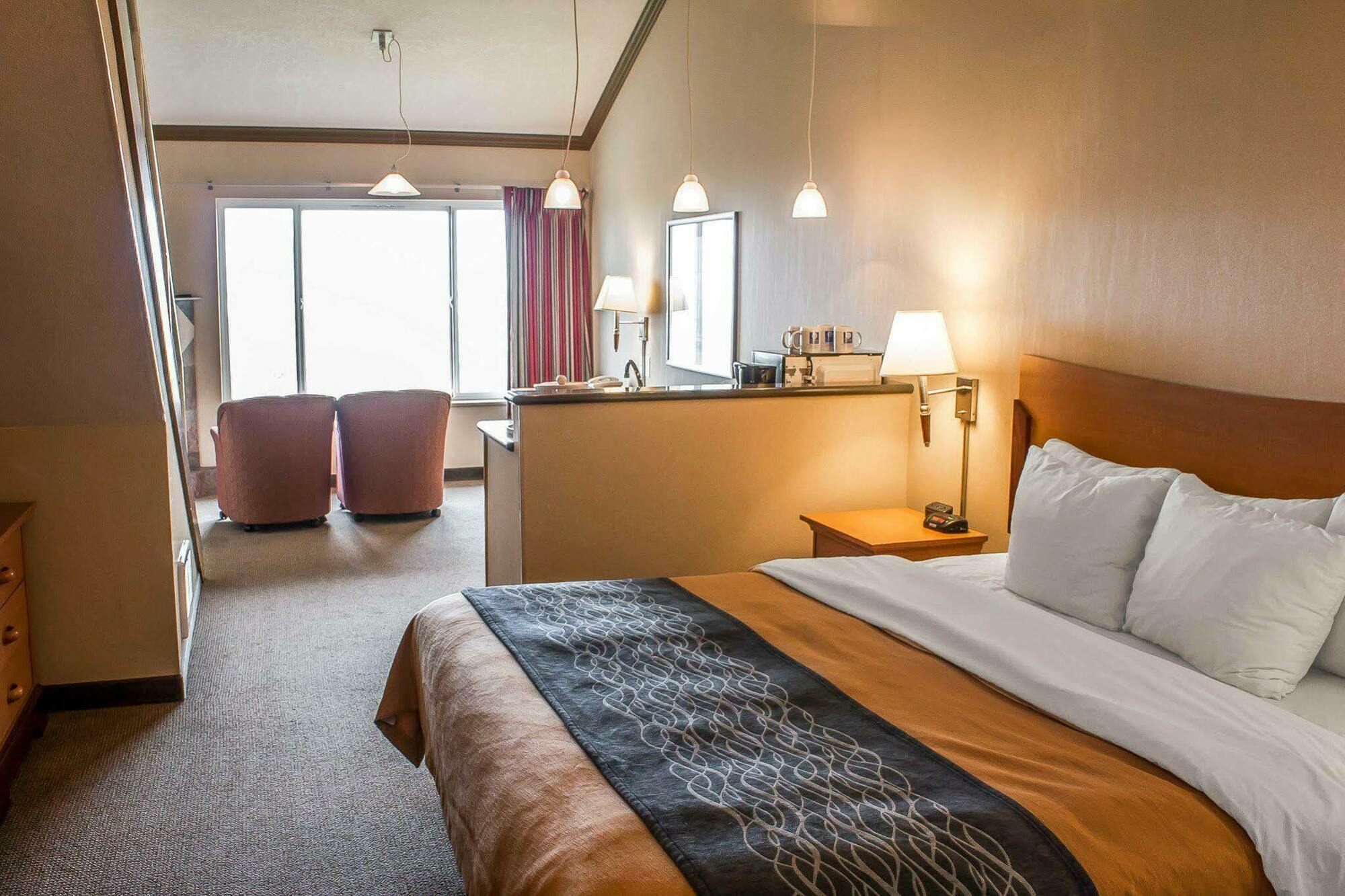 Comfort Inn & Suites Оушън Шорс Екстериор снимка